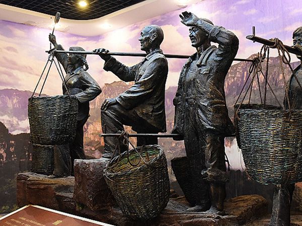 扁担精神纪念馆